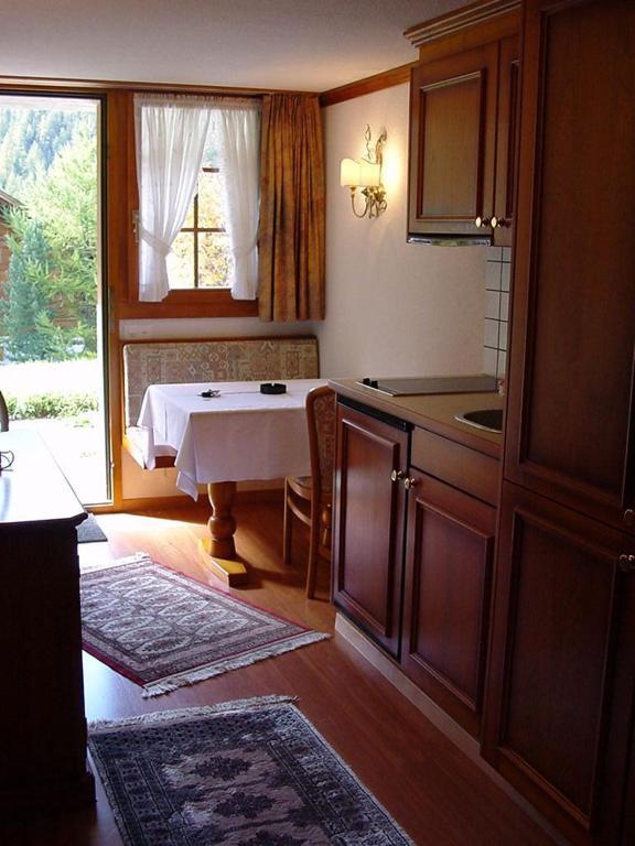 Appartment Chalet Casa Pia Церматт Номер фото